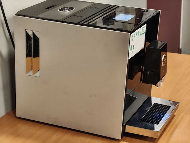 Jura a9 (27) koffiemachine - afbeelding 2 van  5