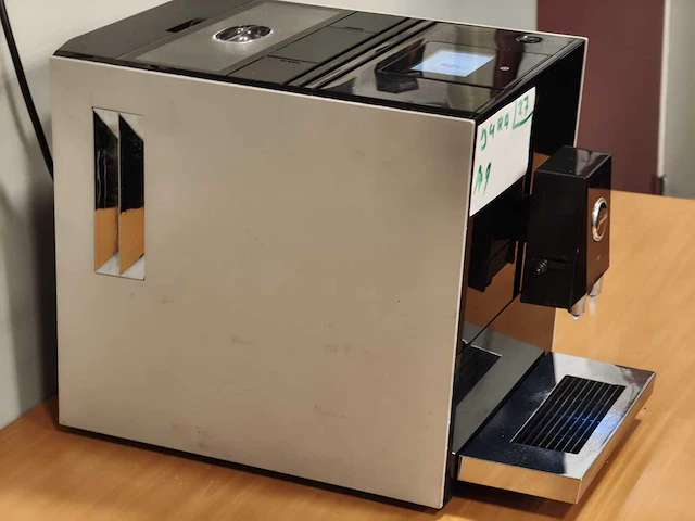 Jura a9 (27) koffiemachine - afbeelding 2 van  5