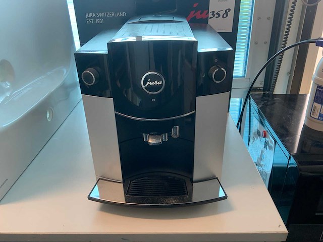 Jura d6 espressomachine - afbeelding 2 van  2