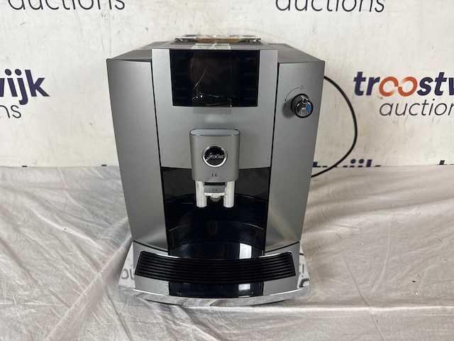 Jura e6 koffiemachine | blackvue dashcam | braun scheerapparaat | fc26 voor ps5 - afbeelding 2 van  4