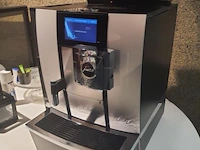 Jura giga volautomatische koffiemachine x3 15397 - afbeelding 2 van  3