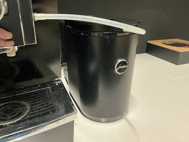 Jura giga x8 koffie- & espressomachines - afbeelding 5 van  7