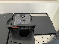 Jura impressa xs9 koffie- & espressomachine en kopjeswarmer - afbeelding 3 van  7