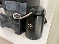 Jura impressa xs9 koffie- & espressomachine en kopjeswarmer - afbeelding 4 van  7