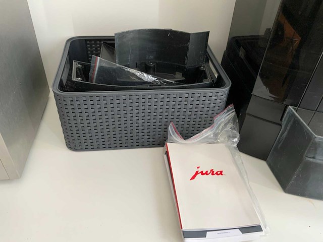 Jura impressa xs9 koffie- & espressomachine en kopjeswarmer - afbeelding 5 van  7