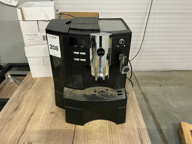 Jura impressa xs9 koffie- & espressomachine - afbeelding 2 van  4