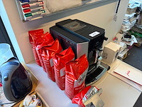 Jura koffie- & espressomachine met toebehoren - afbeelding 3 van  5