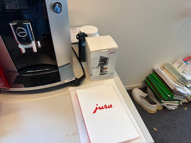 Jura koffie- & espressomachine met toebehoren - afbeelding 5 van  5