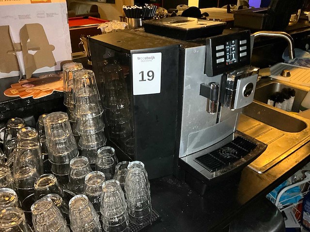 Jura x8 koffiemachine - afbeelding 3 van  5