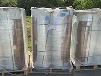 Jushi group - e6crmc350 - polyester poedergebonden glasvezelmatten op rol (3000 kg) - afbeelding 1 van  4