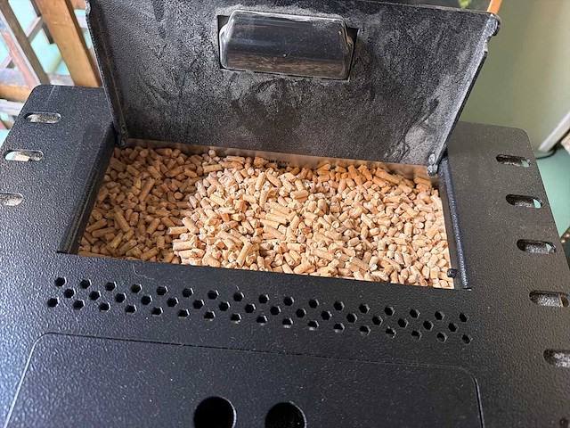 Justfire pelletkachel - afbeelding 4 van  5