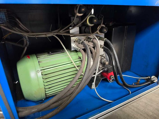 Jutec - 2000 - db-5000 - buigmachine - afbeelding 12 van  21