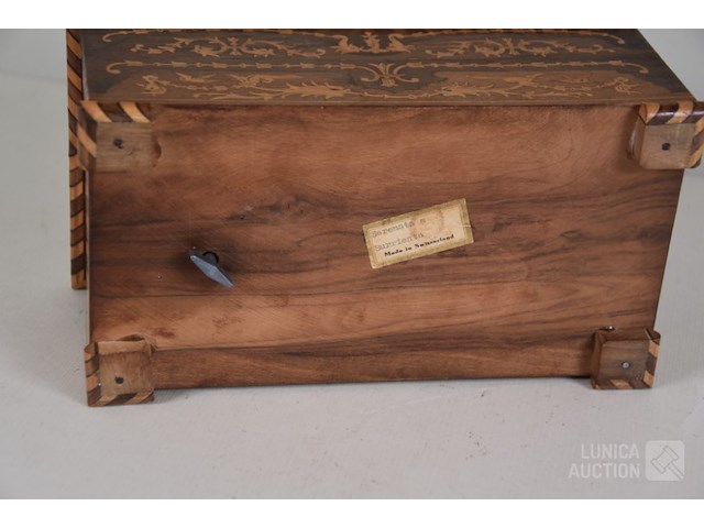 Juwelen kist met speelwerk - afbeelding 5 van  6