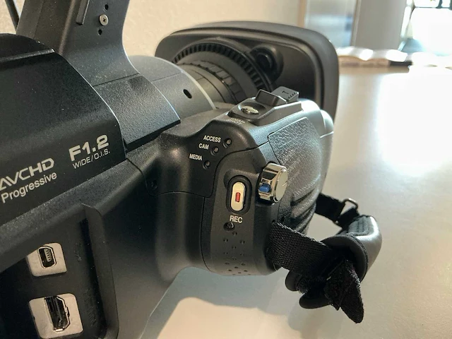 Jvc - gy-hm70e - videocamera - afbeelding 14 van  16