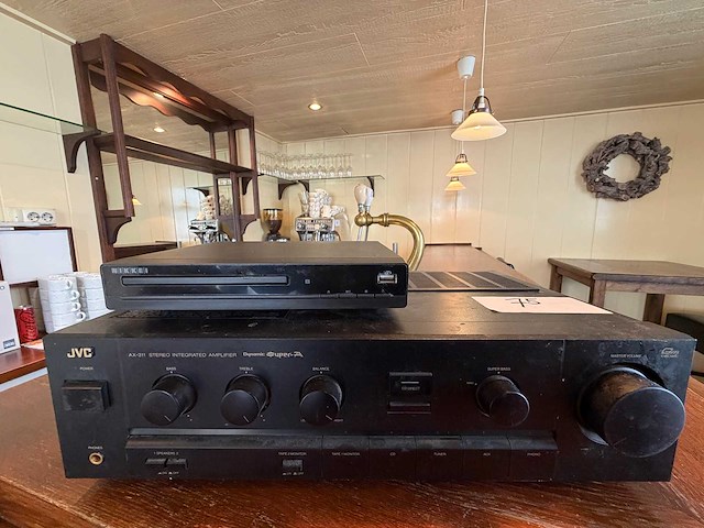 Jvc ax-311 dynamic super a versterker set - afbeelding 1 van  5