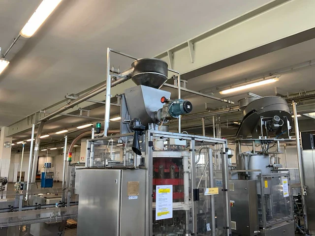K en g weber pp74-12 flessensluitmachine - afbeelding 6 van  23
