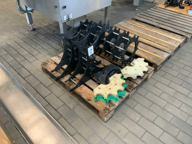 K en g weber pp74-12 flessensluitmachine - afbeelding 7 van  23