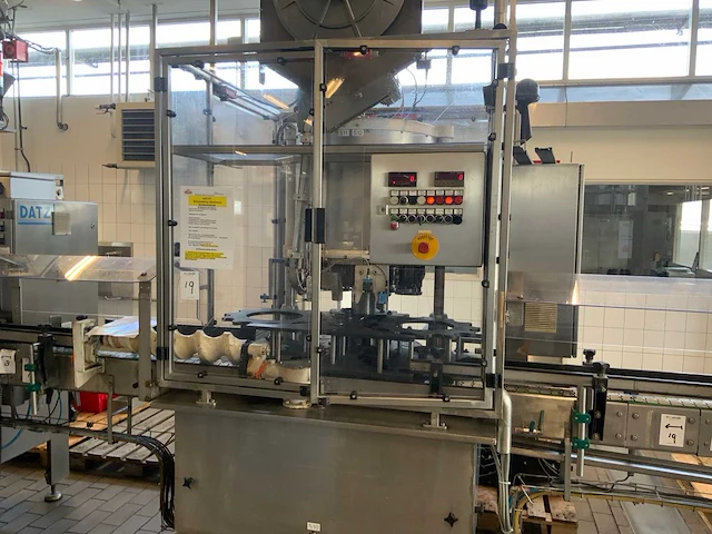 K en g weber pp74-12 flessensluitmachine - afbeelding 1 van  23
