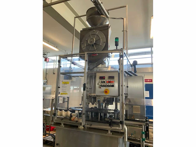 K en g weber pp74-12 flessensluitmachine - afbeelding 12 van  23