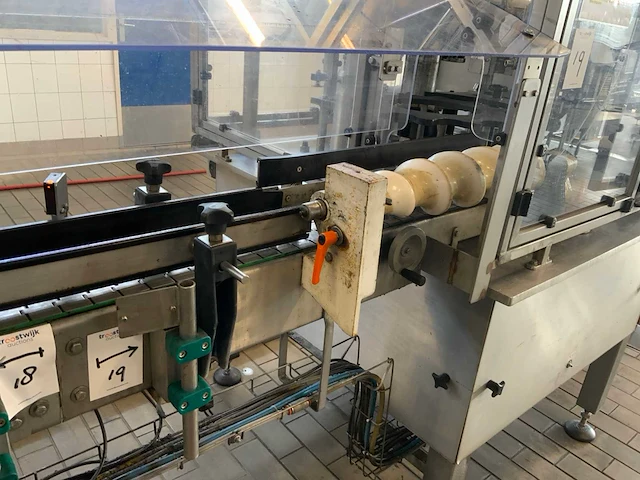 K en g weber pp74-12 flessensluitmachine - afbeelding 22 van  23