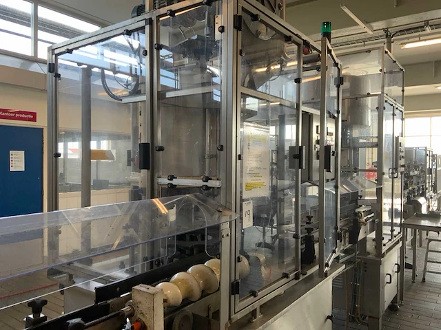 K en g weber pp74-12 flessensluitmachine - afbeelding 17 van  23
