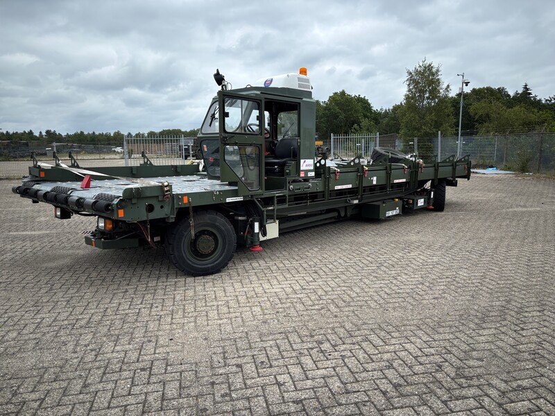 K-loader amms ground support equipment