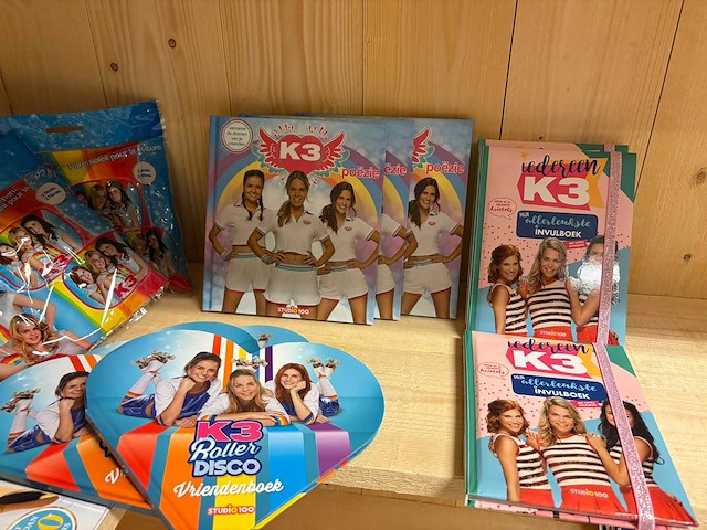 K3 merchandise (1000x) - afbeelding 2 van  3