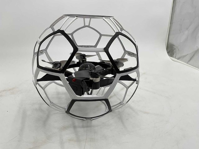 K8 drone ball - afbeelding 1 van  9