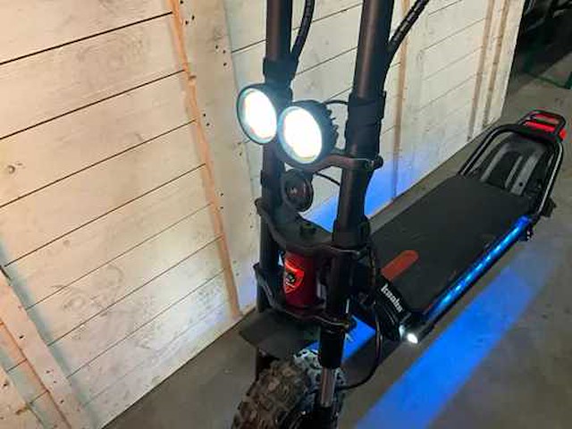 Kaabo wolf warrior 11 step 80km/h - afbeelding 11 van  14