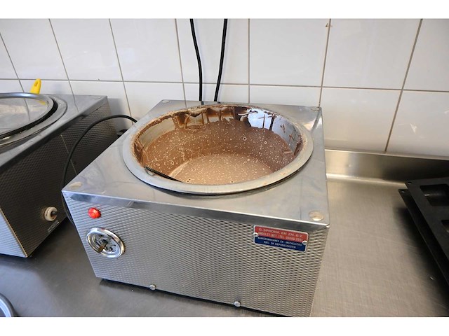 Kaak couvertuurmachine - afbeelding 3 van  3