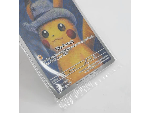 Kaart, pokémon, pikachu with grey felt hat svp 085 promo, 2023 - afbeelding 3 van  4
