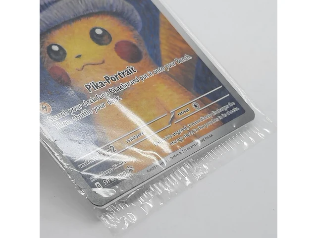 Kaart, pokémon, pikachu with grey felt hat svp 085 promo, 2023 - afbeelding 3 van  4