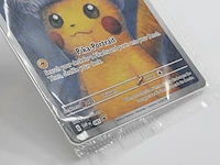 Kaart, pokémon, pikachu with grey felt hat svp 085 promo, 2023 - afbeelding 3 van  4
