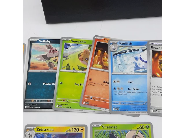 Kaarten in doos, pokémon, scarlet&violet black volt - afbeelding 8 van  20