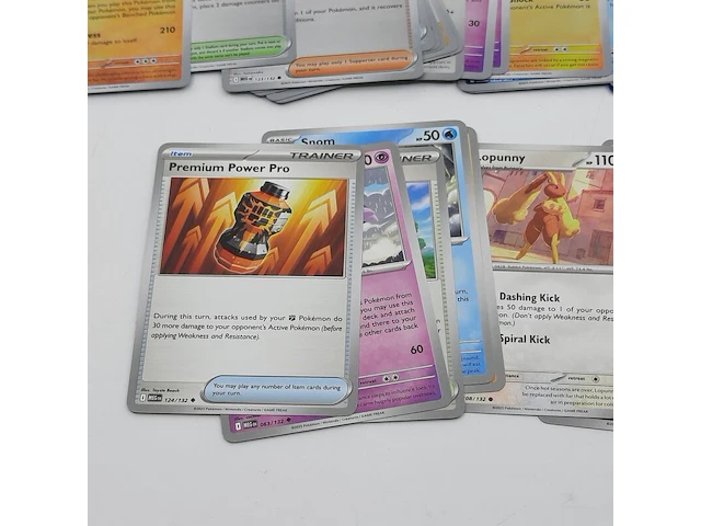 Kaarten in doos, pokémon, scarlet&violet black volt - afbeelding 3 van  14