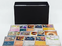 Kaarten in doos, pokémon, scarlet&violet white flare