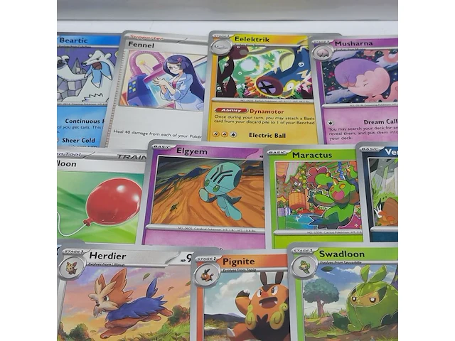 Kaarten in doos, pokémon, scarlet&violet white flare - afbeelding 16 van  19