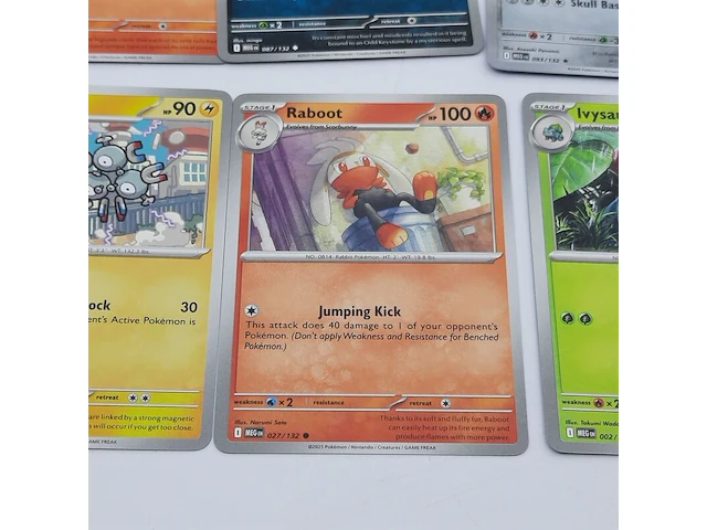 Kaarten in doos, pokémon, scarlet&violet white flare - afbeelding 6 van  19