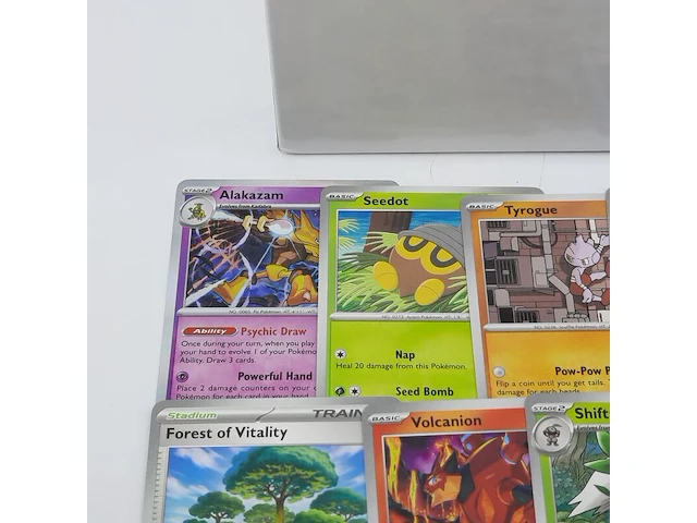 Kaarten in doos, pokémon, scarlet&violet white flare - afbeelding 12 van  19