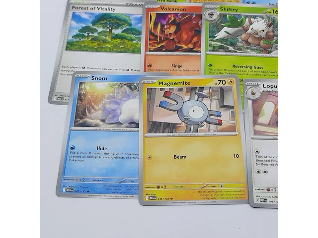 Kaarten in doos, pokémon, scarlet&violet white flare - afbeelding 17 van  19