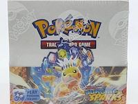 Kaarten in doos, pokémon, starlight&violet surging sparks