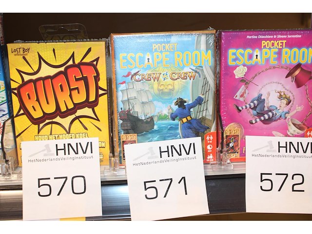 Kaartspel 999games pocket escape room het pirateneiland. - afbeelding 1 van  2