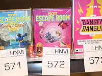 Kaartspel 999games pocket escape room in wonderland. - afbeelding 1 van  2