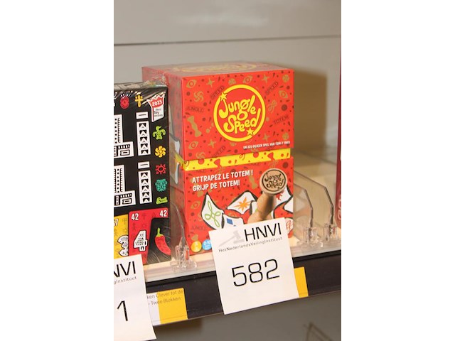Kaartspel zygomatic, jungle speed. - afbeelding 2 van  2