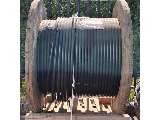 Kabel huls op houten haspel, rds cellflex - afbeelding 2 van  7