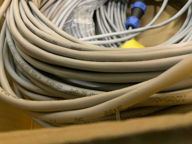 Kabel met weipu sp21 connector (2x) - afbeelding 4 van  5