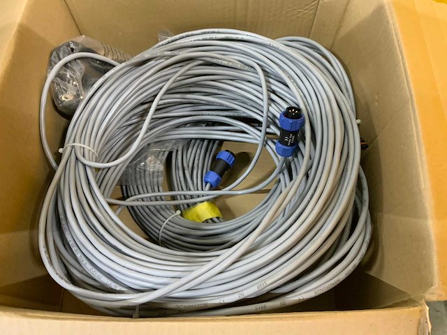 Kabel met weipu sp21 connector (2x) - afbeelding 5 van  5