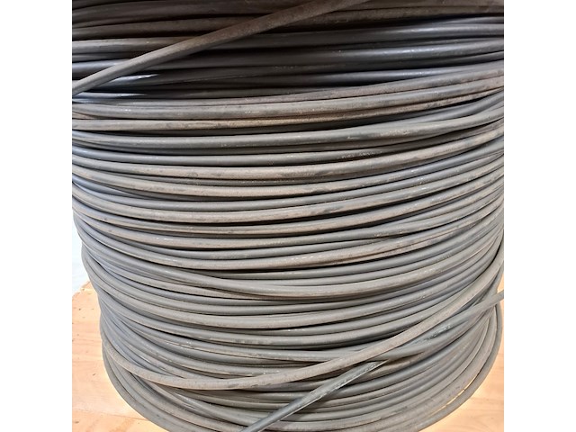 Kabel op haspel - afbeelding 2 van  4