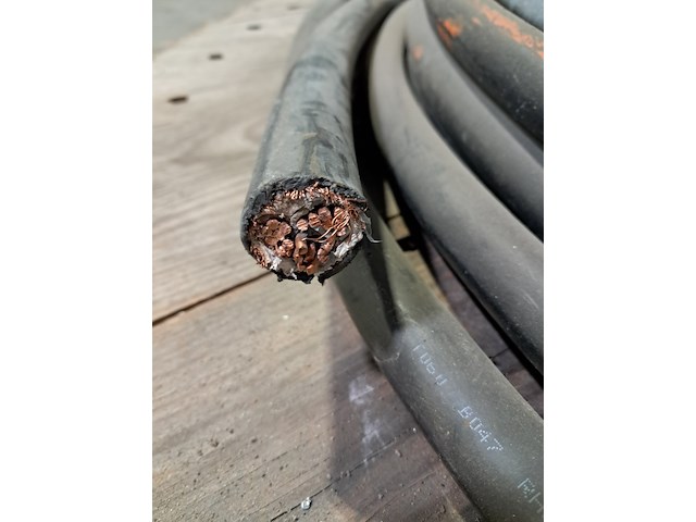 Kabel op houten haspel - afbeelding 5 van  6