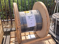 Kabel op houten haspel - afbeelding 1 van  5